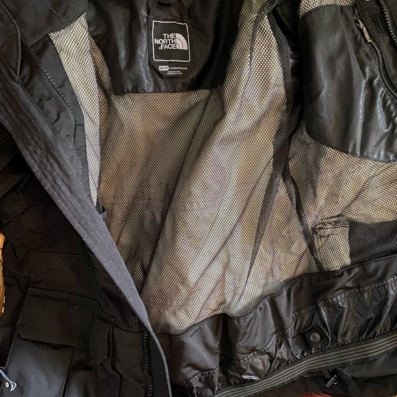 North Face shell - Picture 4 of 5